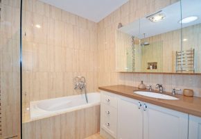 mgs-constructions-pty-ltd-bathroom-builders-interior