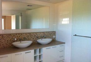 mgs-constructions-pty-ltd-white-bathroom-builders-with-glass